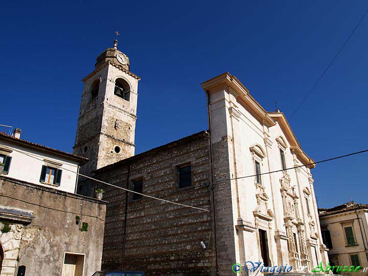 22-P5014099+.jpg - 22-P5014099+.jpg - La chiesa di S. Nicola di Bari (XIV sec.).